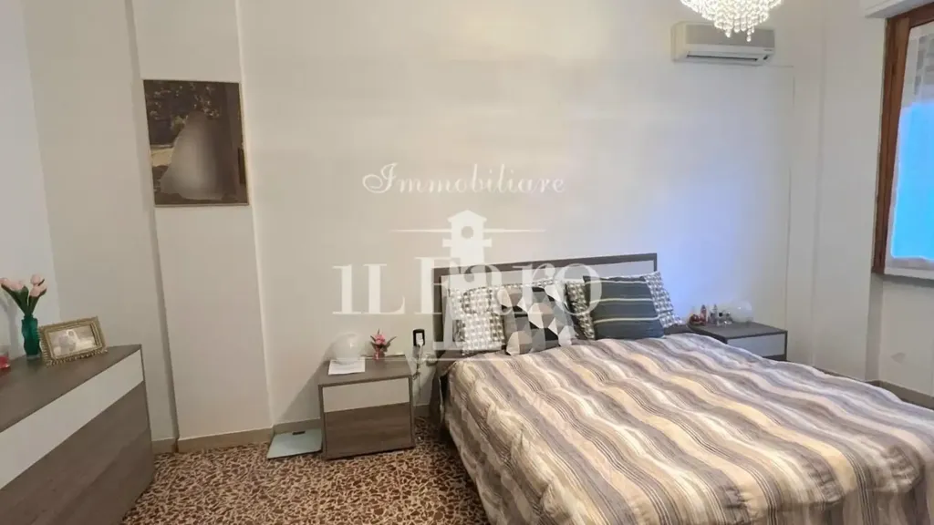 Magamistoad - Rustic-Style Apartment with Terrace in Campi Bisenzio