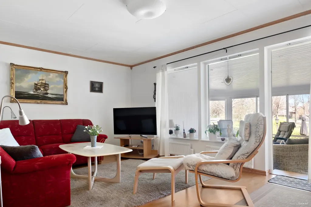 Elutuba - Well-Maintained Flat with Balcony in Bromölla