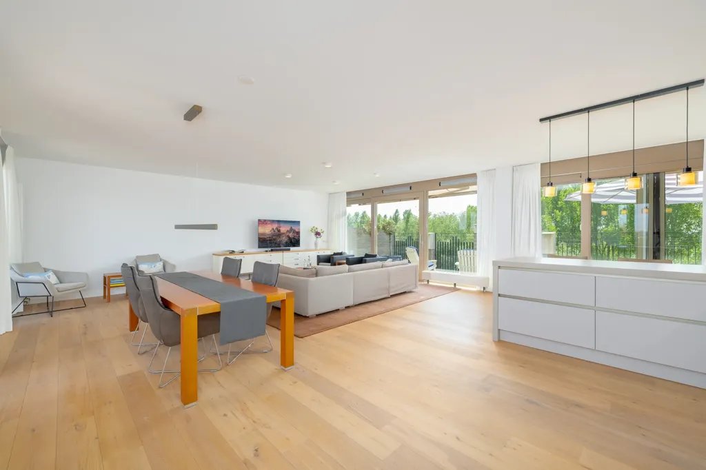 Elutuba - Luxury Penthouse with Castle View in Beeckendael