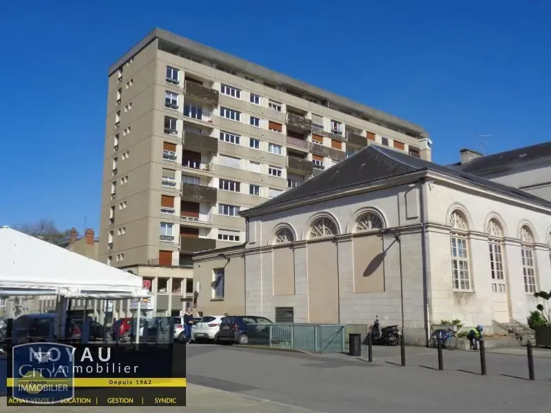 Extérieur - Appartement avec Balcon et Parking à Alençon