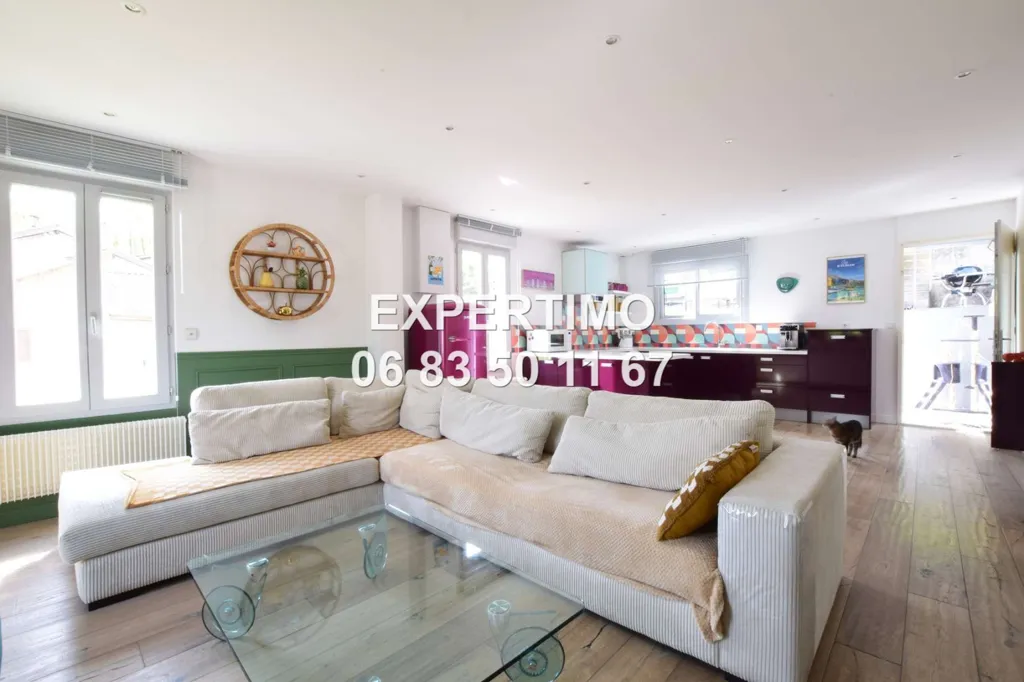 Elutuba - Atypical Townhouse with Mountain View in Voiron