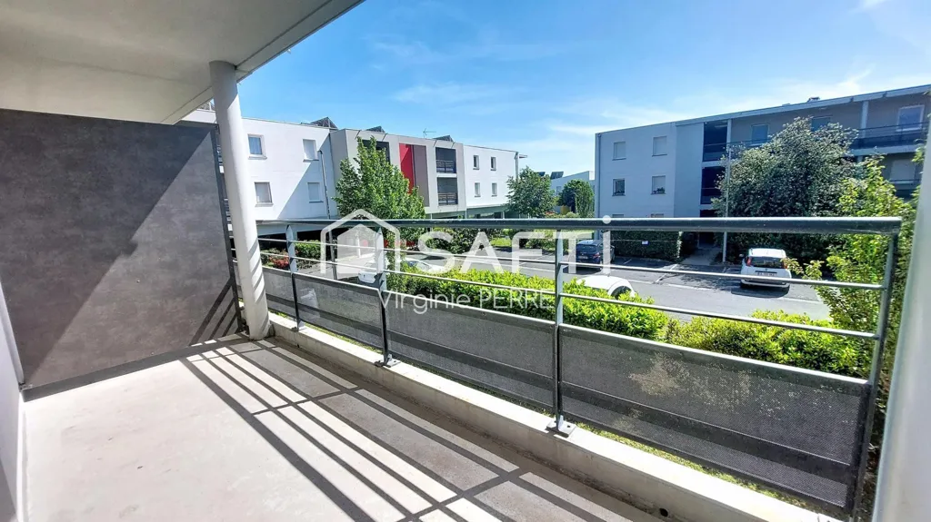 Balcony - 3-Bedroom Apartment with Terrace in Royan
