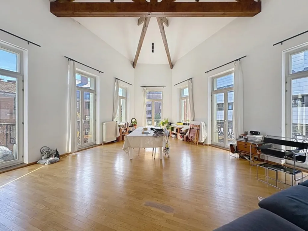 Séjour - Duplex Spacieux avec Terrasse au Centre de Bruxelles
