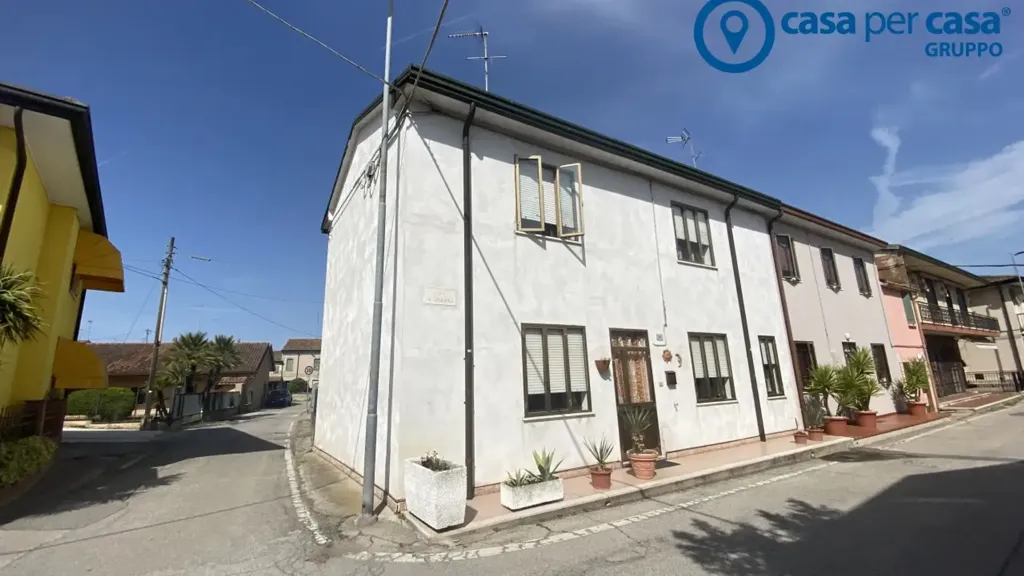 Extérieur - Villa with Private Garden in Porto Viro