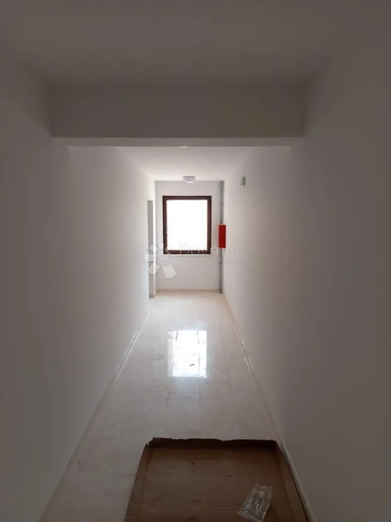 Ingresso - Apartment with Terrace in Monte Zaro, Pula