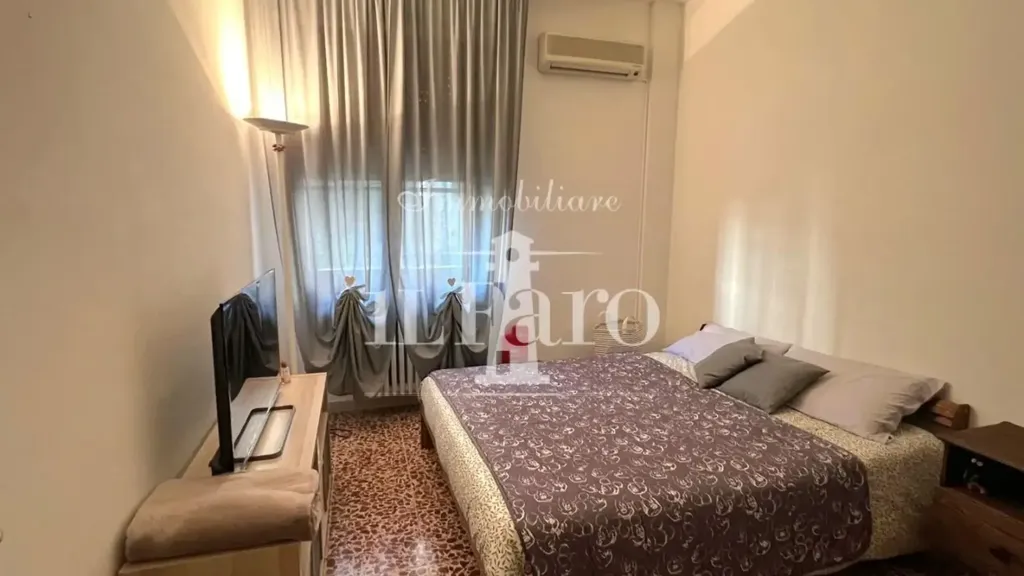 Magamistoad - Rustic-Style Apartment with Terrace in Campi Bisenzio