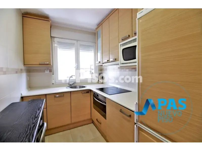 Kitchen - Central Flat with South-Facing Balcony in Santander