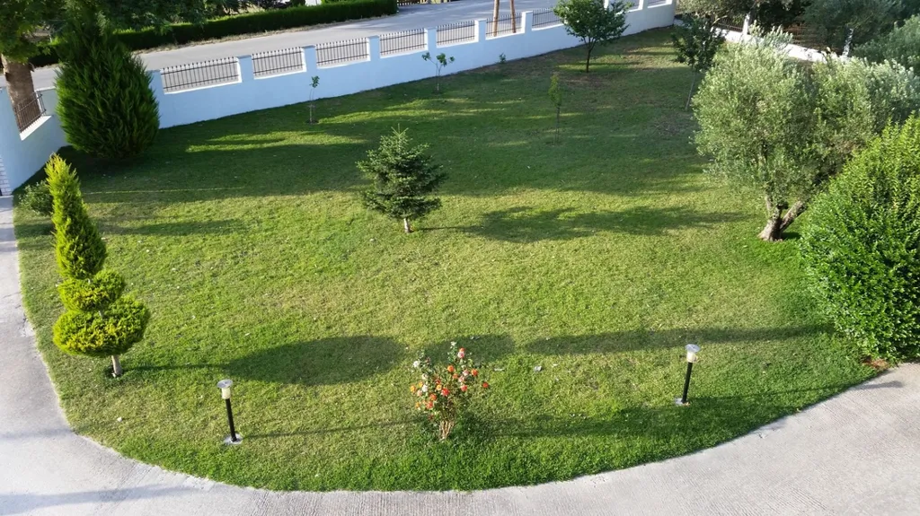 Jardin - Detached House with Panoramic View in Thessaloniki Suburbs