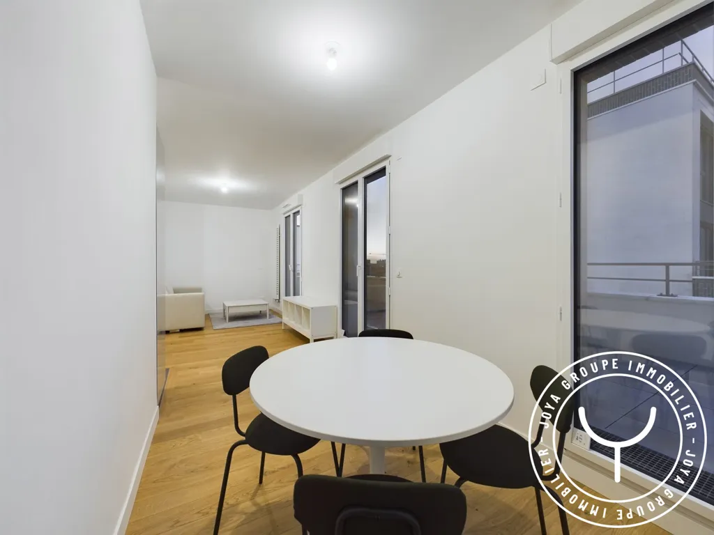 Söögituba - Duplex Flat with Terrace in Clichy