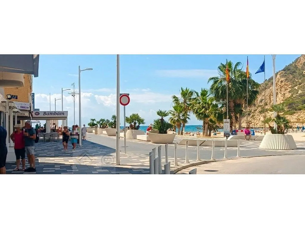 Apartment with Terrace in Cala de Finestrat