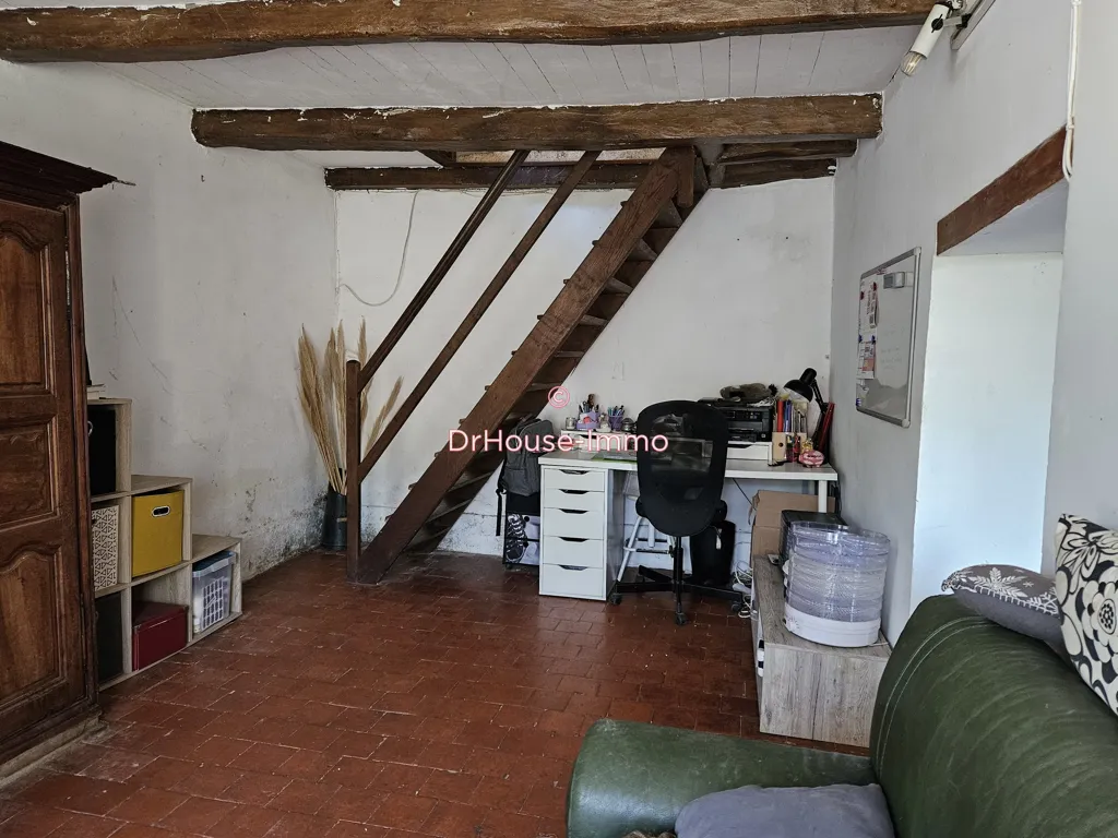 Séjour - Maison en Pierre avec Jardin à Renève