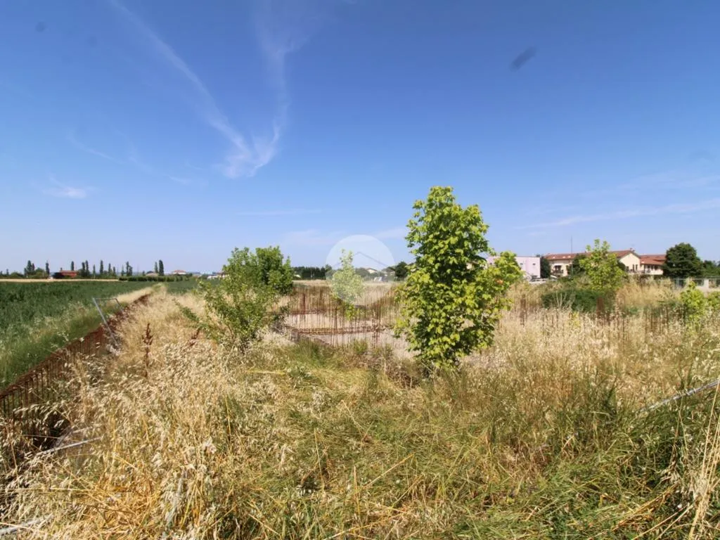 Giardino - Residential Plot with Building Potential in Bertinoro