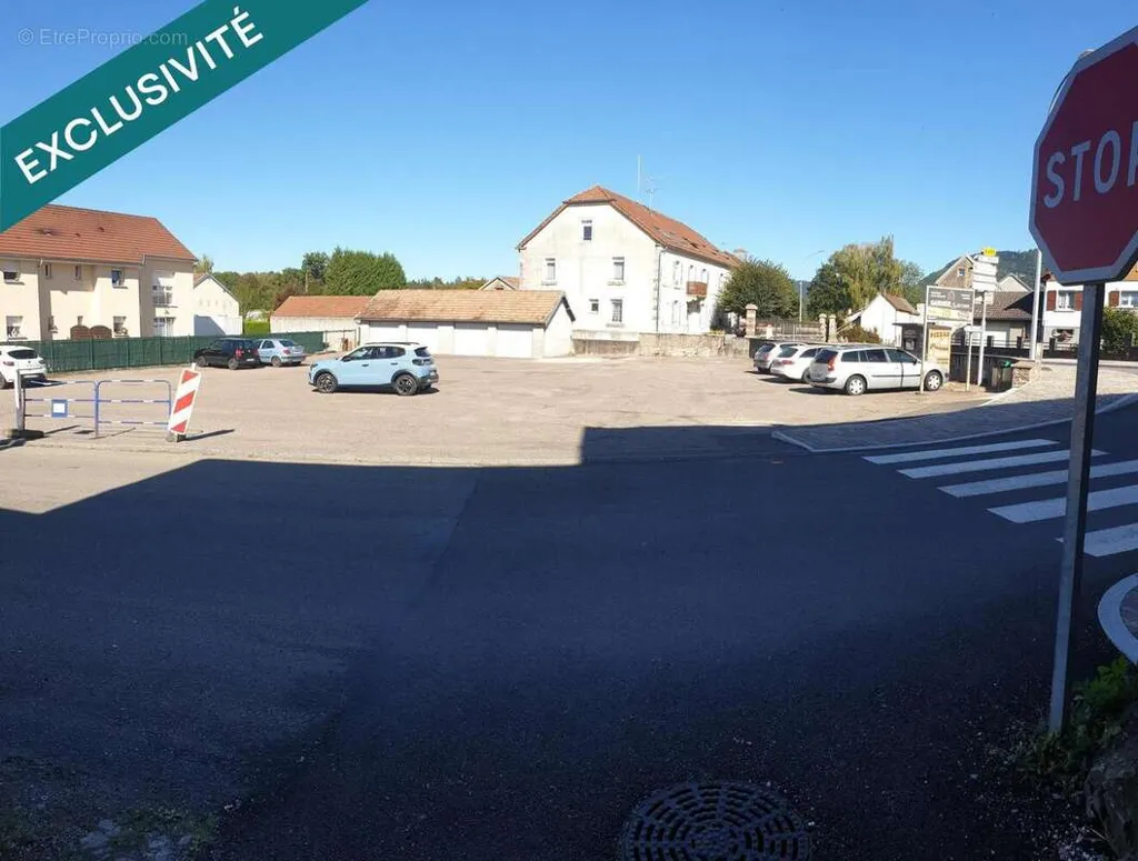 10-toaline maja asukohas Melisey