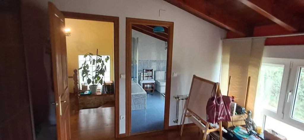 Esik - Luxury Detached House with Pool in Langreo