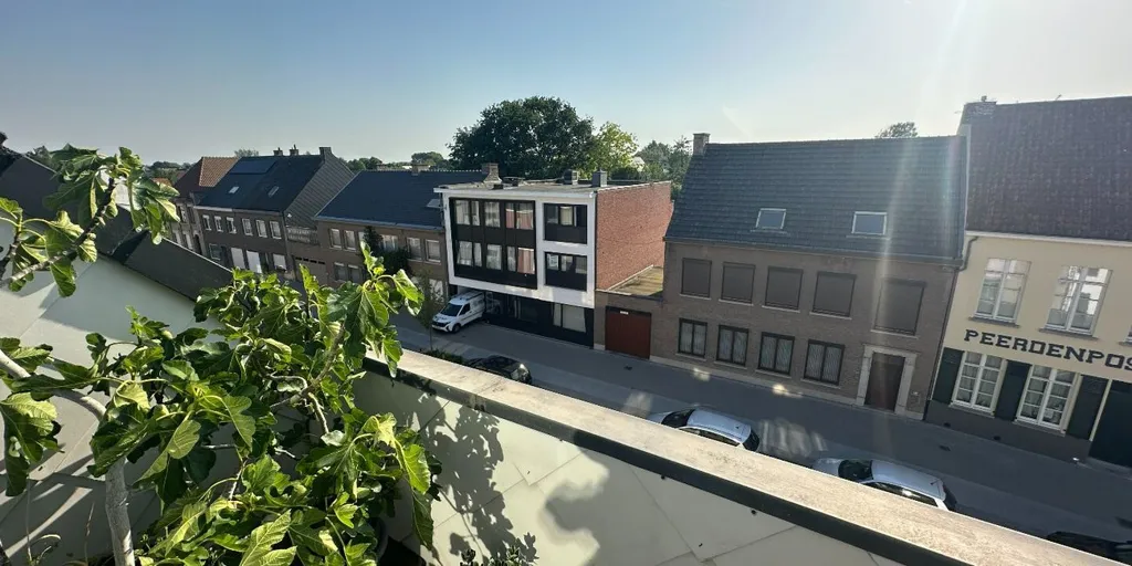 Rõdu - Duplex with Terrace in Torhout