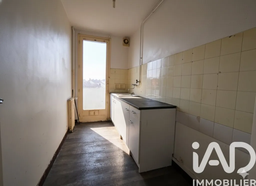 Cuisine - Appartement 3 Pièces avec Potentiel à Montluçon Centre