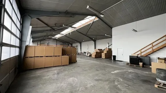 Stanze - Spacious Office with High Ceilings in Viborg