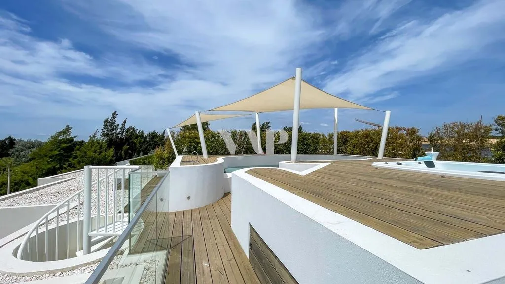 Piscine - 4-Bedroom Penthouse with Rooftop in Vilamoura