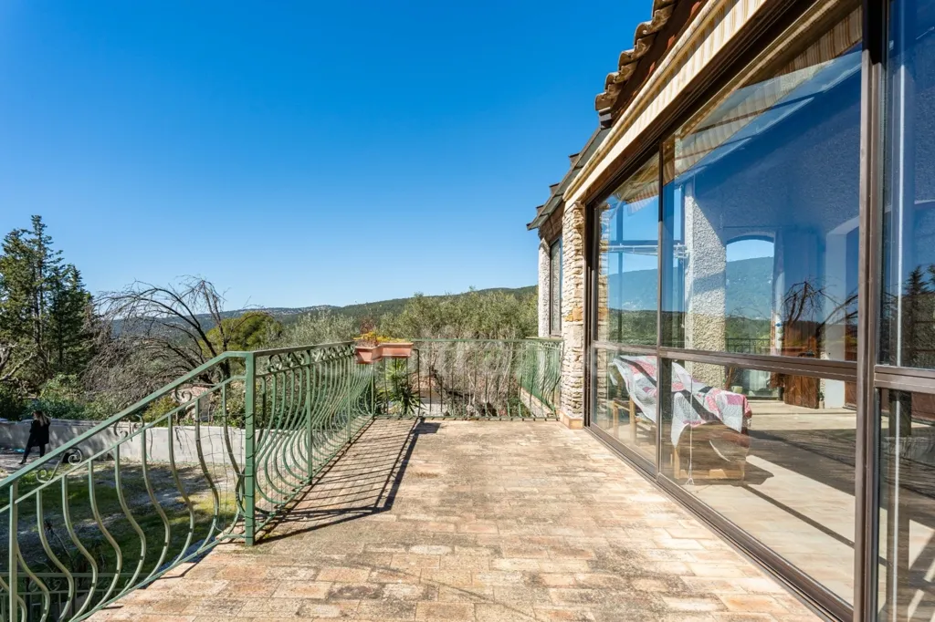 Terrace - Charm House with Garden in Ceyreste