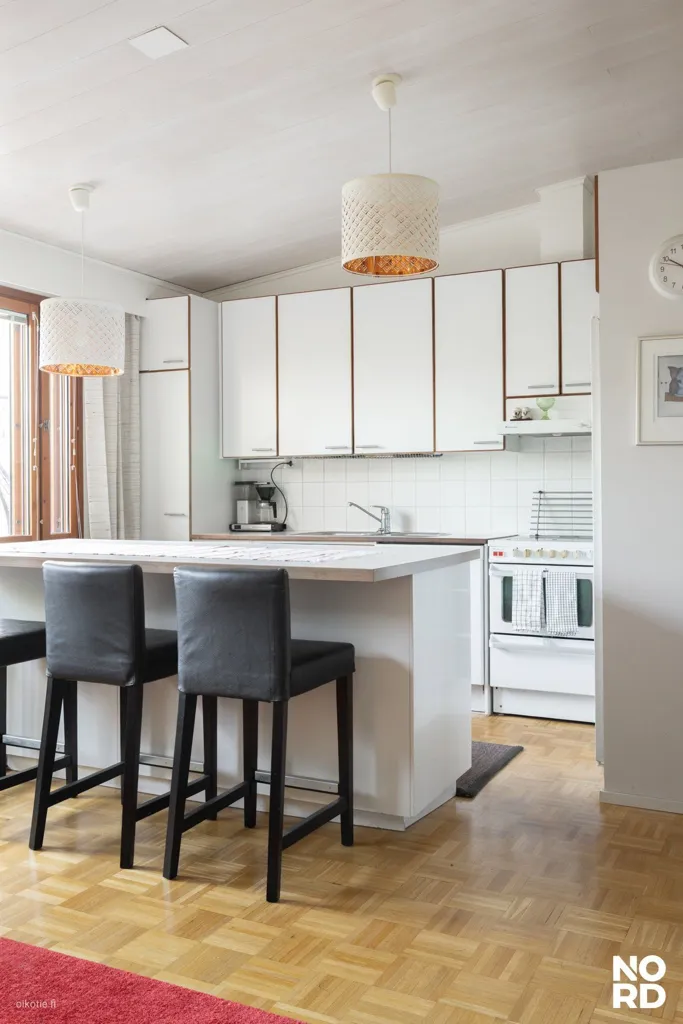 Cuisine - Terraced House with Sauna in Tuomarila, Espoo