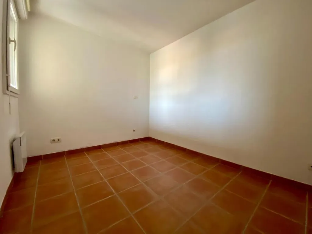 Pièces - Appartement T3 avec Terrasse au Pontet