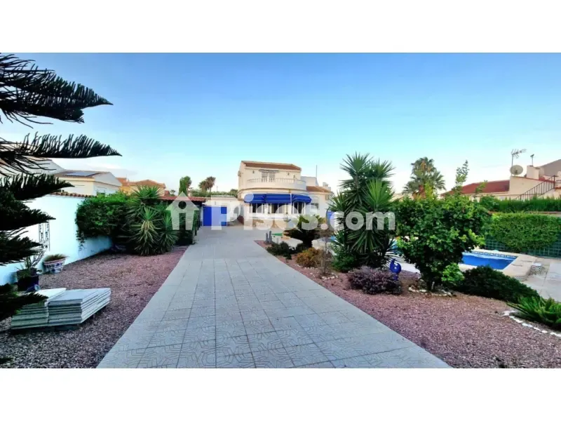 Välivaade - Villa with Private Pool in La Siesta