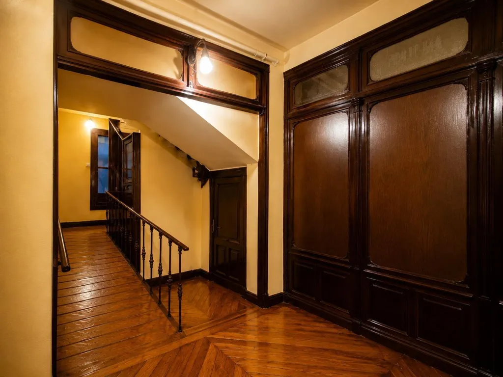 Esik - Charming Flat with Balcón in Madrid's Centro