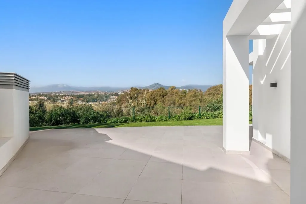 Terrass - Luxury Villa with Pools in San Pedro de Alcántara