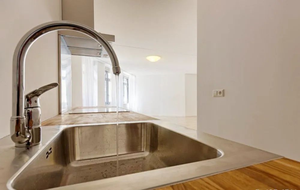 Cuisine - Modern Apartment with City Centre Location in Den Haag