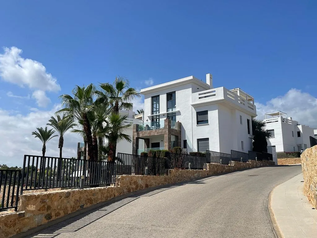 Välivaade - Penthouse with Pool in Campos de Golf