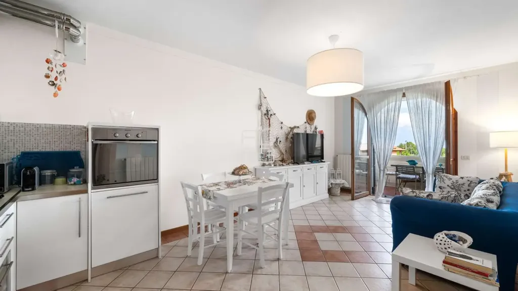 Cuisine - Trilocale with Lake View in Polpenazze