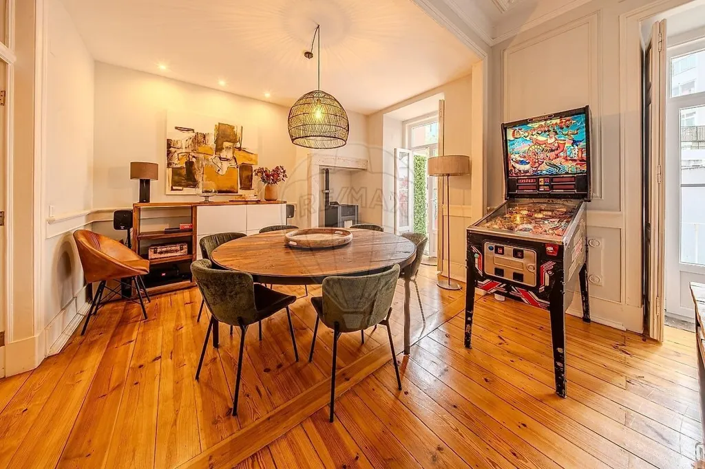 Söögituba - Lisbon Condo with Terrace and Garden