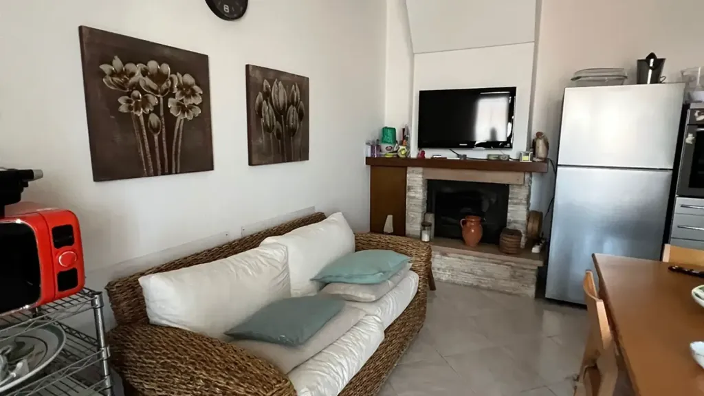 Soggiorno - Panoramic Apartment with Garden in Benevento