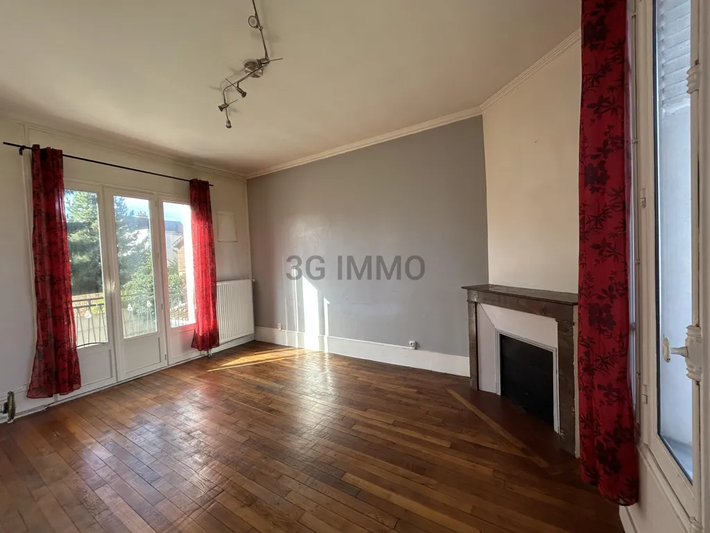 Séjour - Maison Indépendante avec Jardin à Montfermeil