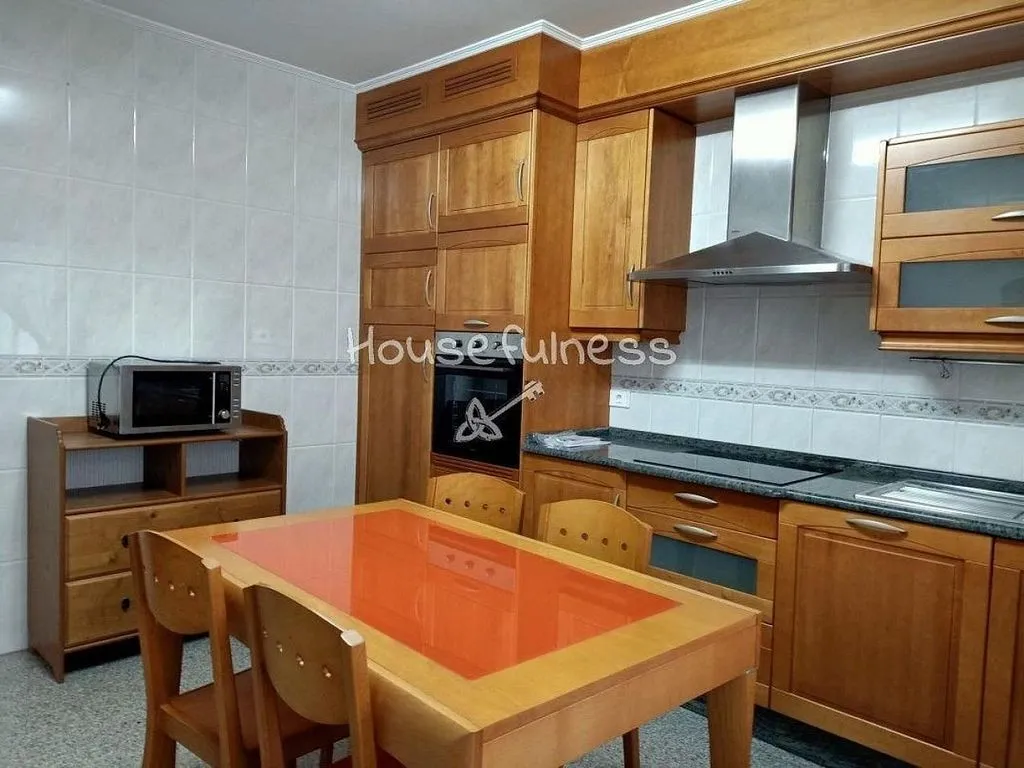 Cucina - Fully Furnished Flat in Central Narón