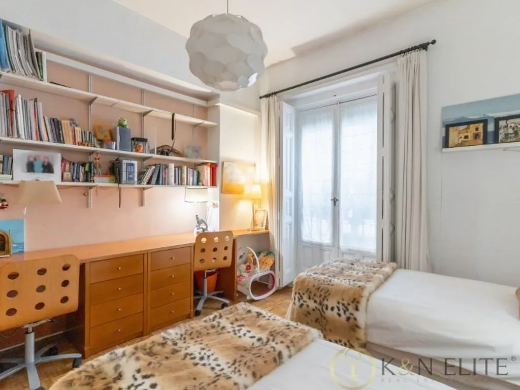 Magamistoad - Luxury Flat with Balconies in Salamanca, Madrid