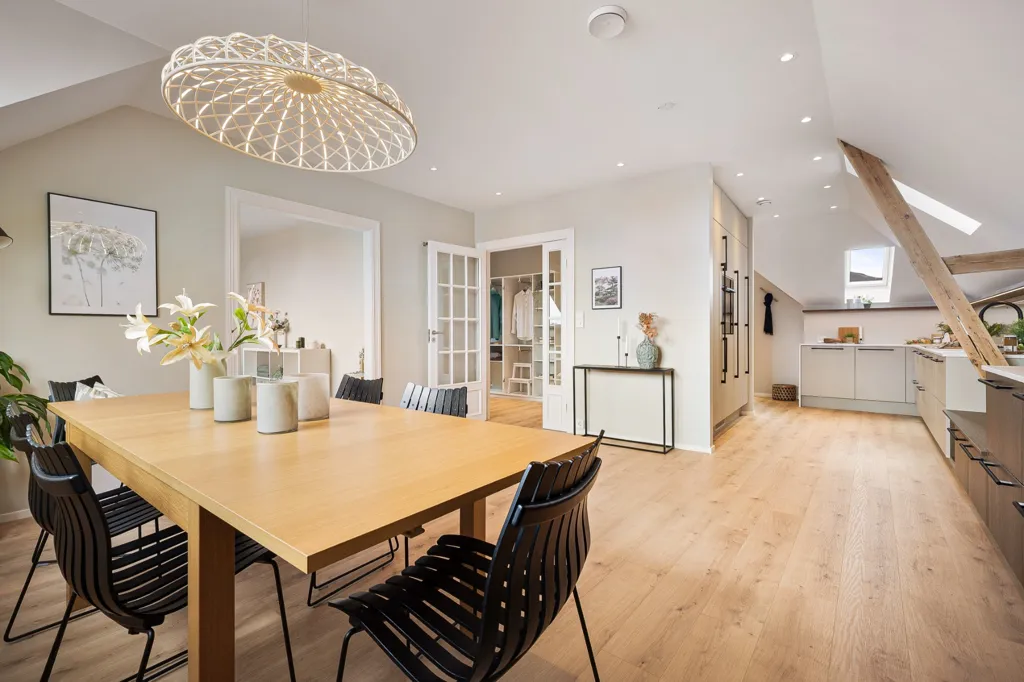 Sala da pranzo - Modernised Penthouse with Balconies in Nygårdshøyden