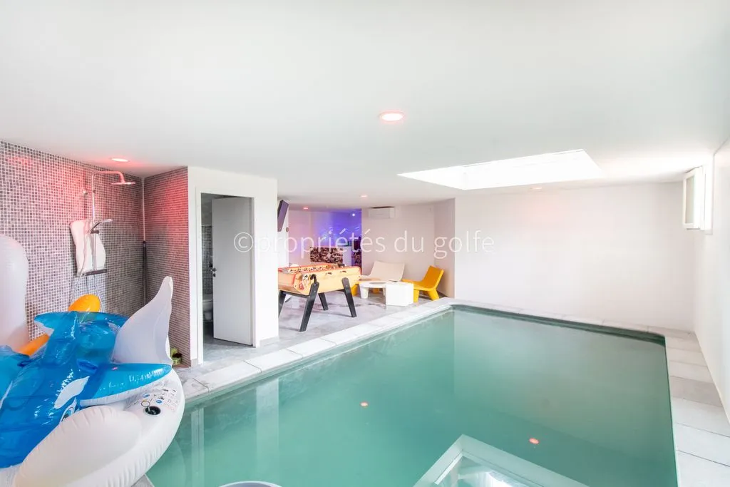 Piscina - Luxury Villa with Sea View in Sète