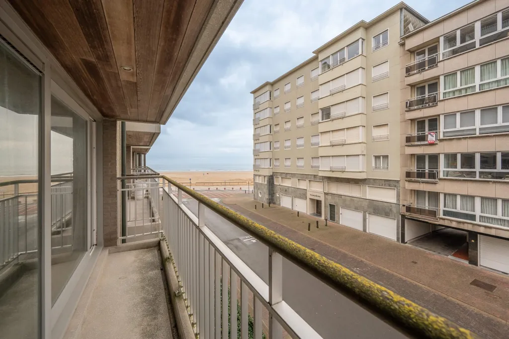 Rõdu - Modern Apartment with Sea View in Albertplage