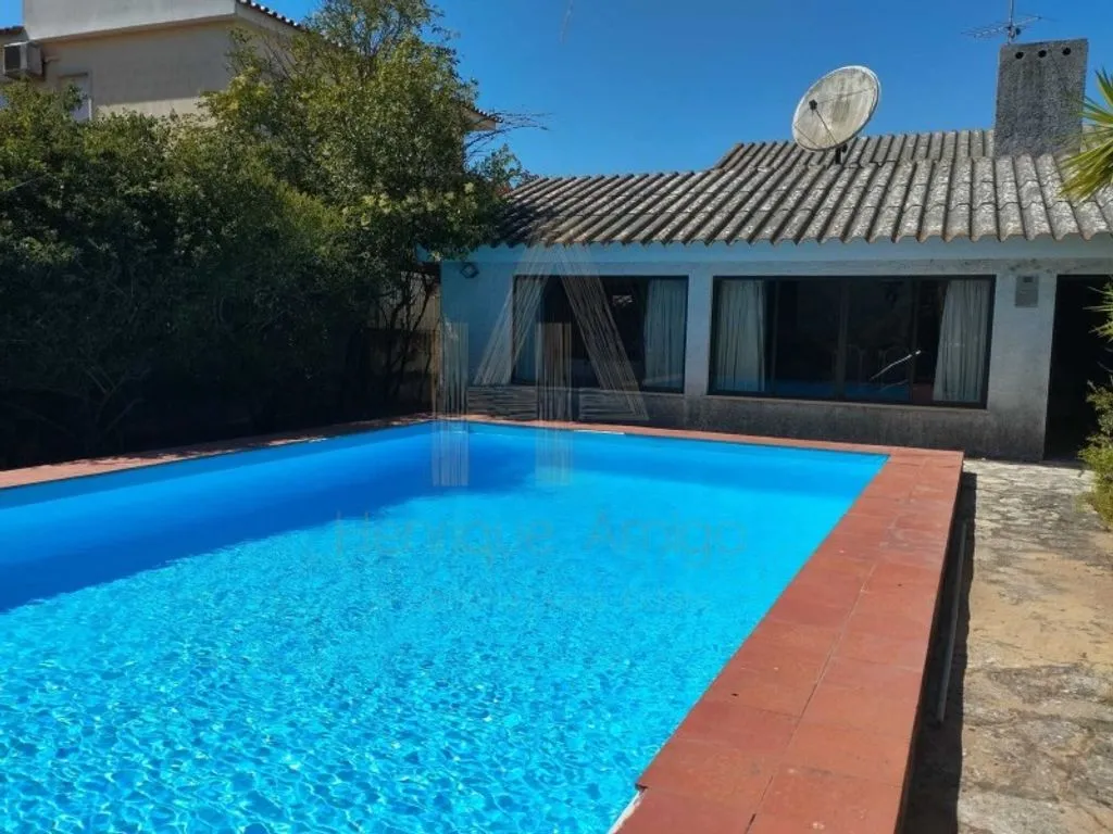 Pool - Isolated Luxury House with Pool in Sesimbra