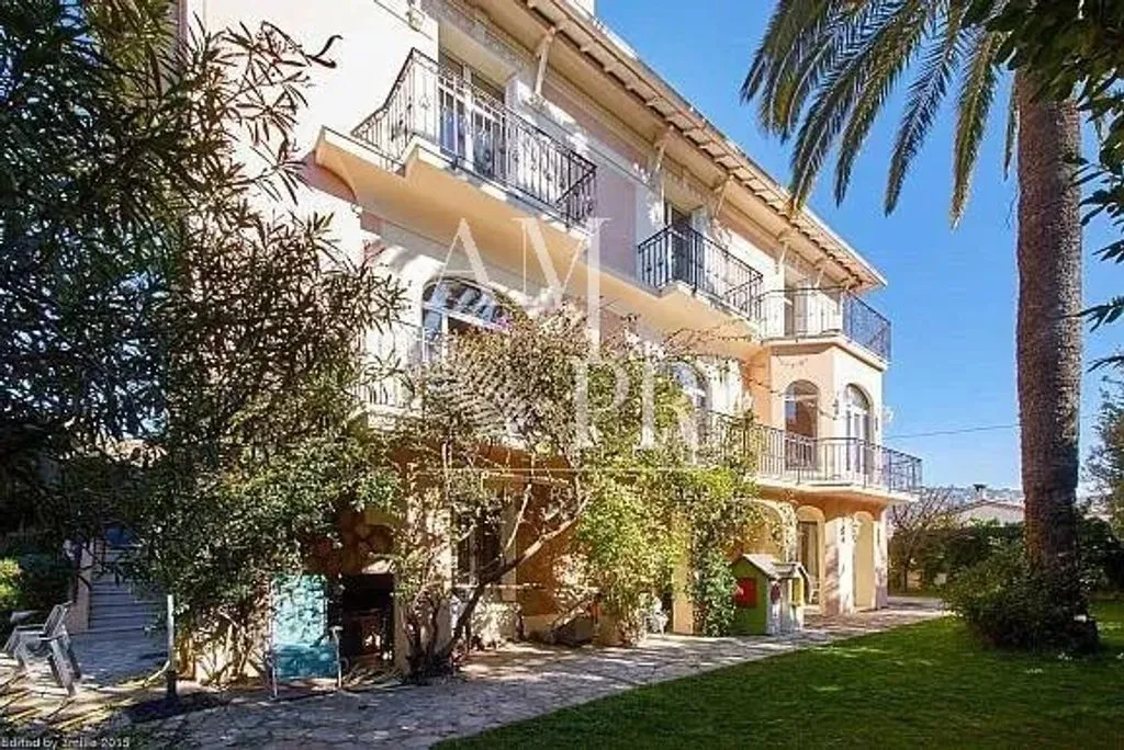 Extérieur - Villa Belle Époque avec Piscine à Cannes