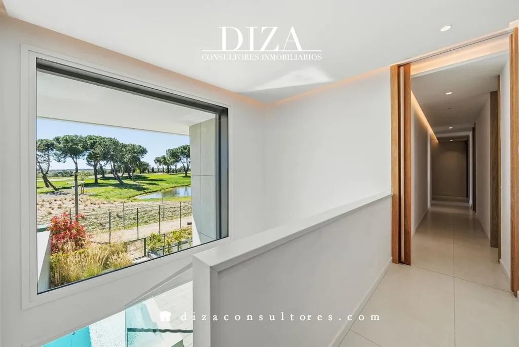Entrée - Duplex with Pool and Golf View in La Finca