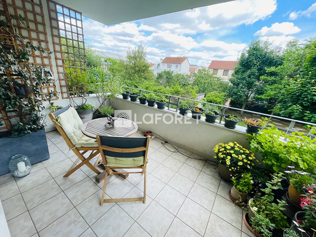 Terrasse - Appartement 3 Pièces avec Terrasse à Nanterre