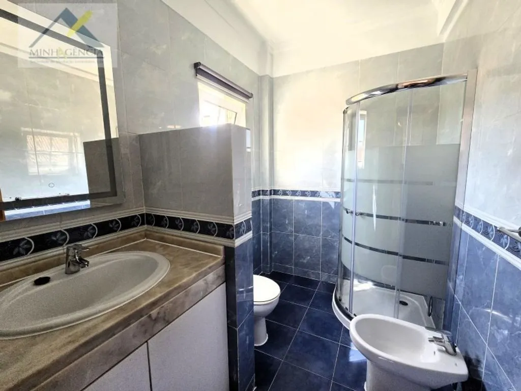 Vannitoad - Luxury Semidetached House with Pool in Setúbal