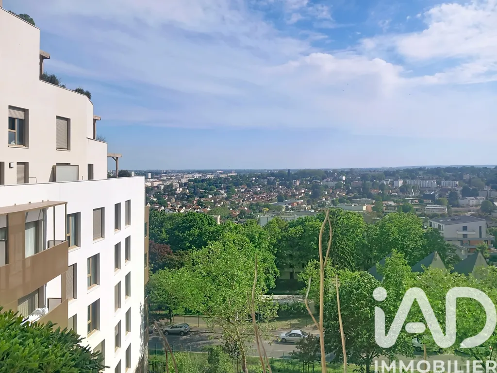 Balcon - Appartement T5 avec Balcon à Bagneux