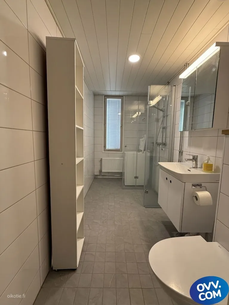 Salles de bain - Studio Apartment with Glazed Balcony in Härkämäki