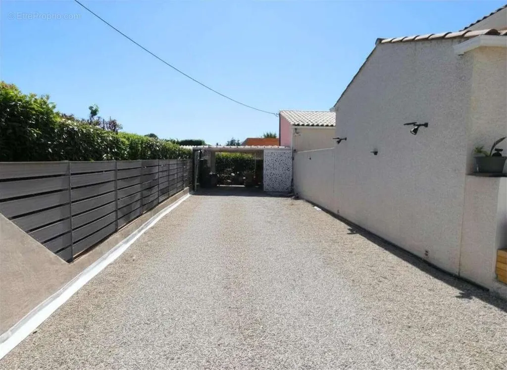 Maison 5 pièces à Saint-Marcel-Sur-Aude