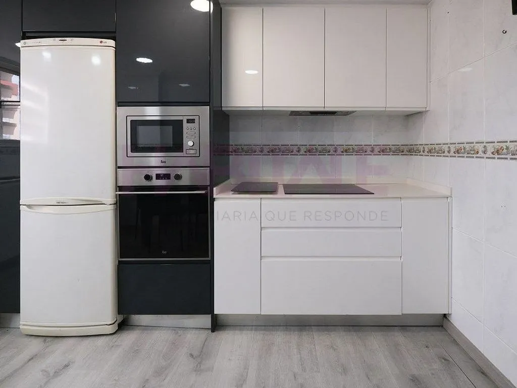 Cucina - Apartment with River View in Campanar, Valencia