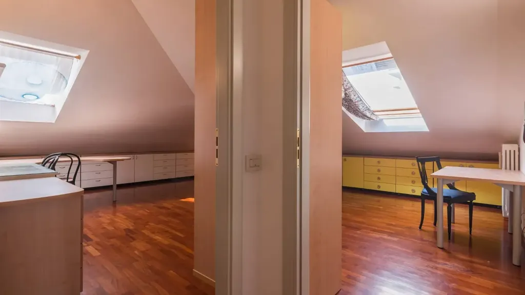 Pièces - Attico with Sea View in Pesaro