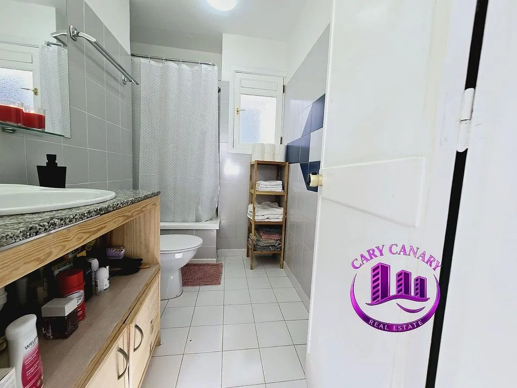 Bathrooms - Adosada with Pool in Maspalomas